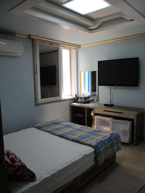 Moiri Guesthouse Yeosu Exterior foto
